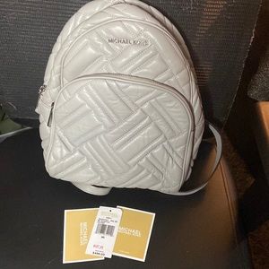 Michael Kors MD Leather Abbey Backback